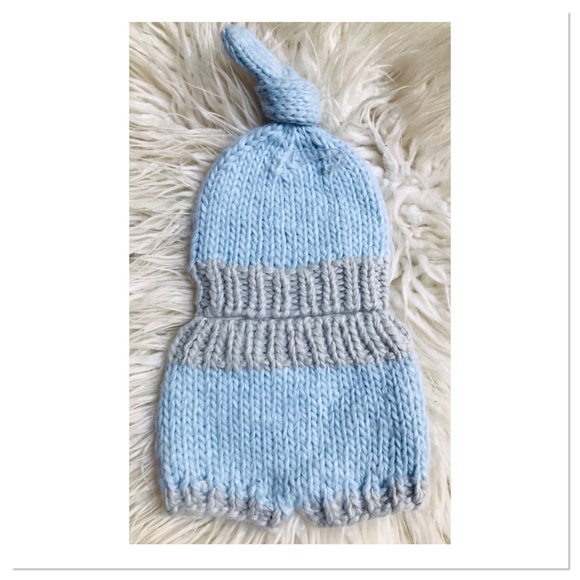 So’ Dorable Hand Knit Newborn Set Blue Gray Trim Size Newborn - Picture 3 of 5